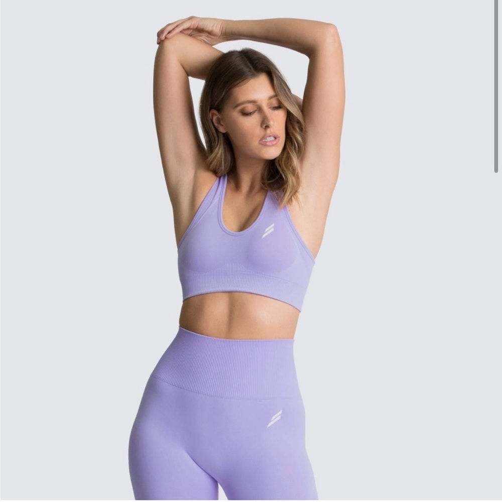 DOYOUEVEN Hyperflex Seamless Legging and Crop Top (Lavender)